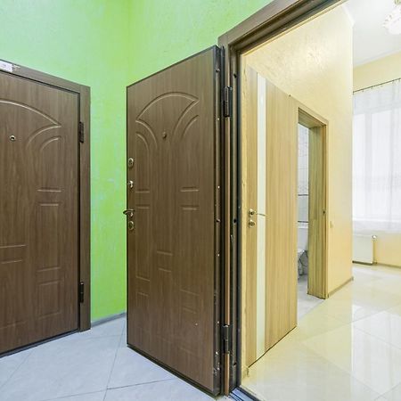 Apartment Near Deribasovskaya Οδησσός Εξωτερικό φωτογραφία