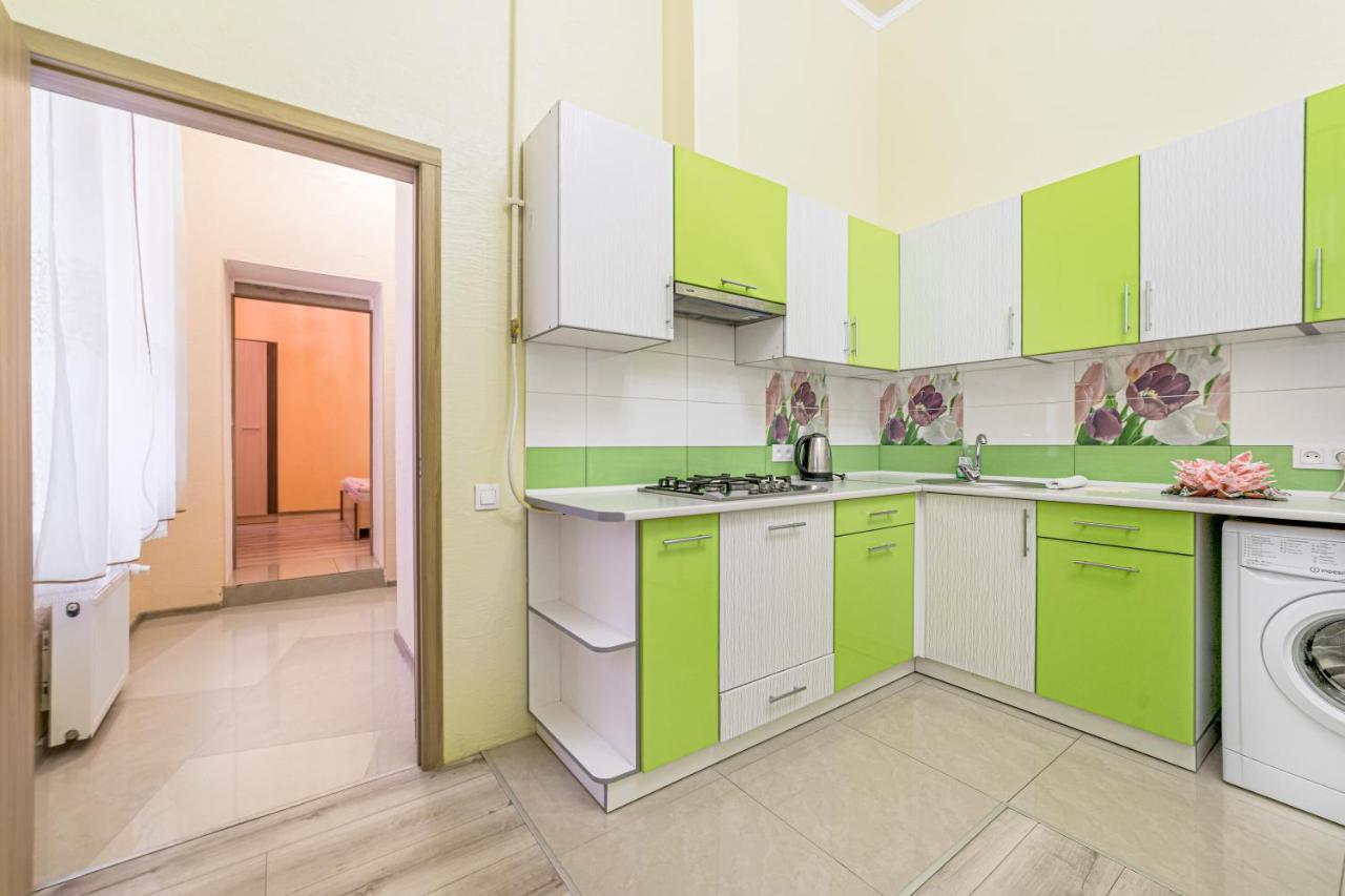 Apartment Near Deribasovskaya Οδησσός Εξωτερικό φωτογραφία